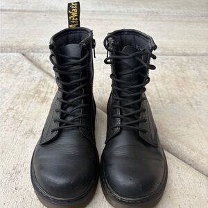 Dr Marten Lace up Boots great shape size US 5